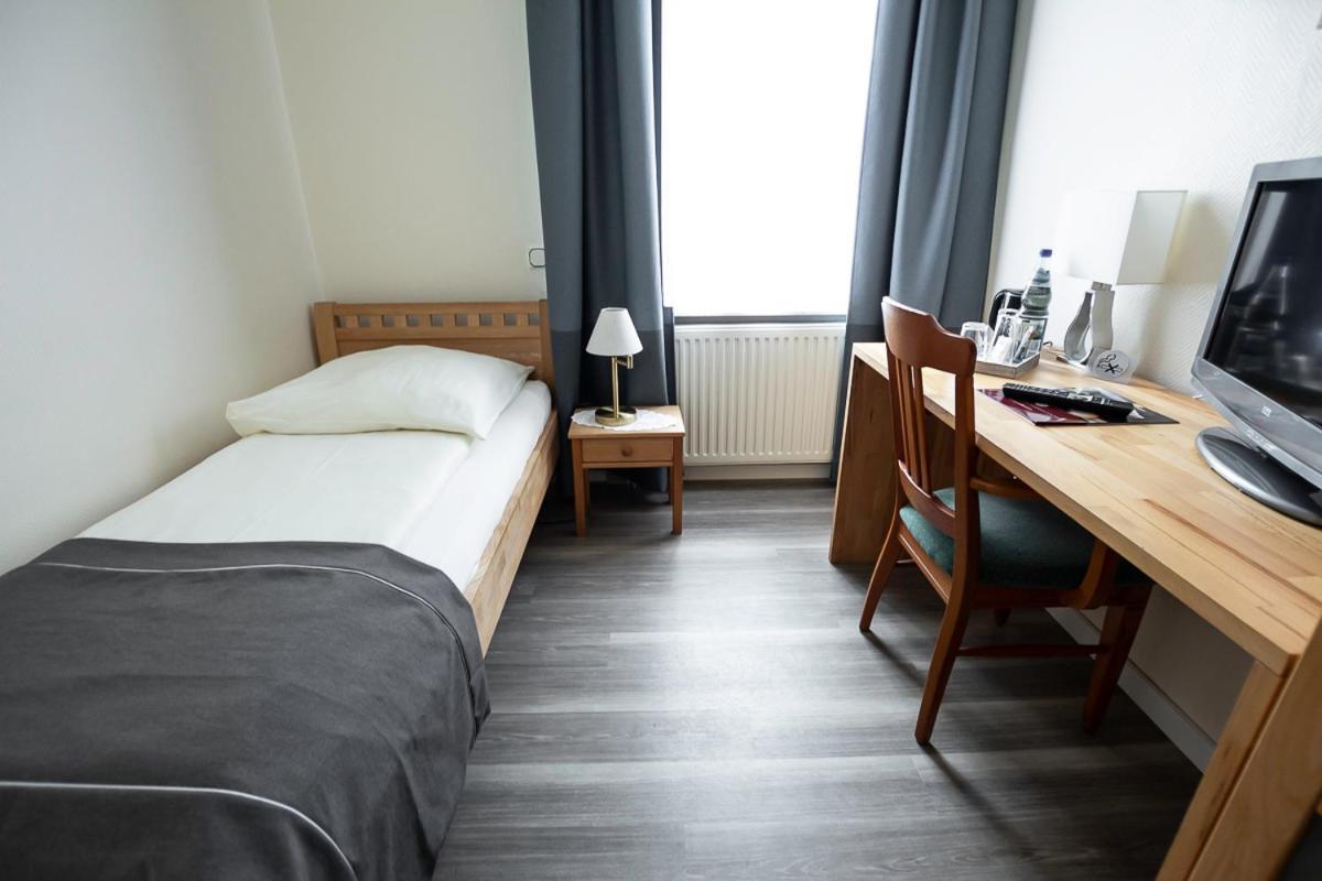 Hotel Garni Landhaus Zur Issel Isselburg Exterior photo